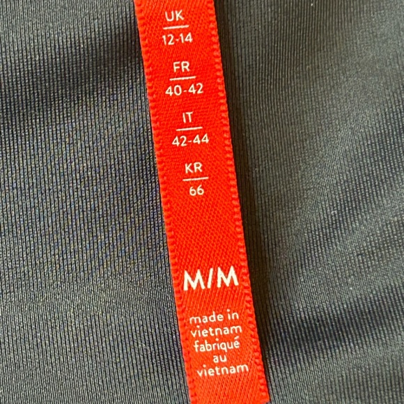 Spanx Navy Blue Women’s Ankle Length Ponte Leggings - Picture 5 of 13